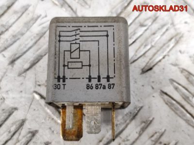 Реле топливного насоса №372 Audi 100 C4 4D0951253 - АвтоСклад31.рф - авторазборка контрактные б/у запчасти в г. Белгород