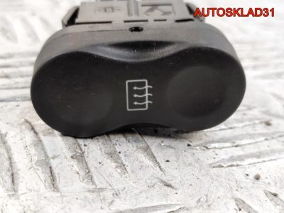 Кнопка обогрева стекла Renault Sandero 8200710682 - АвтоСклад31.рф - авторазборка контрактные б/у запчасти в г. Белгород