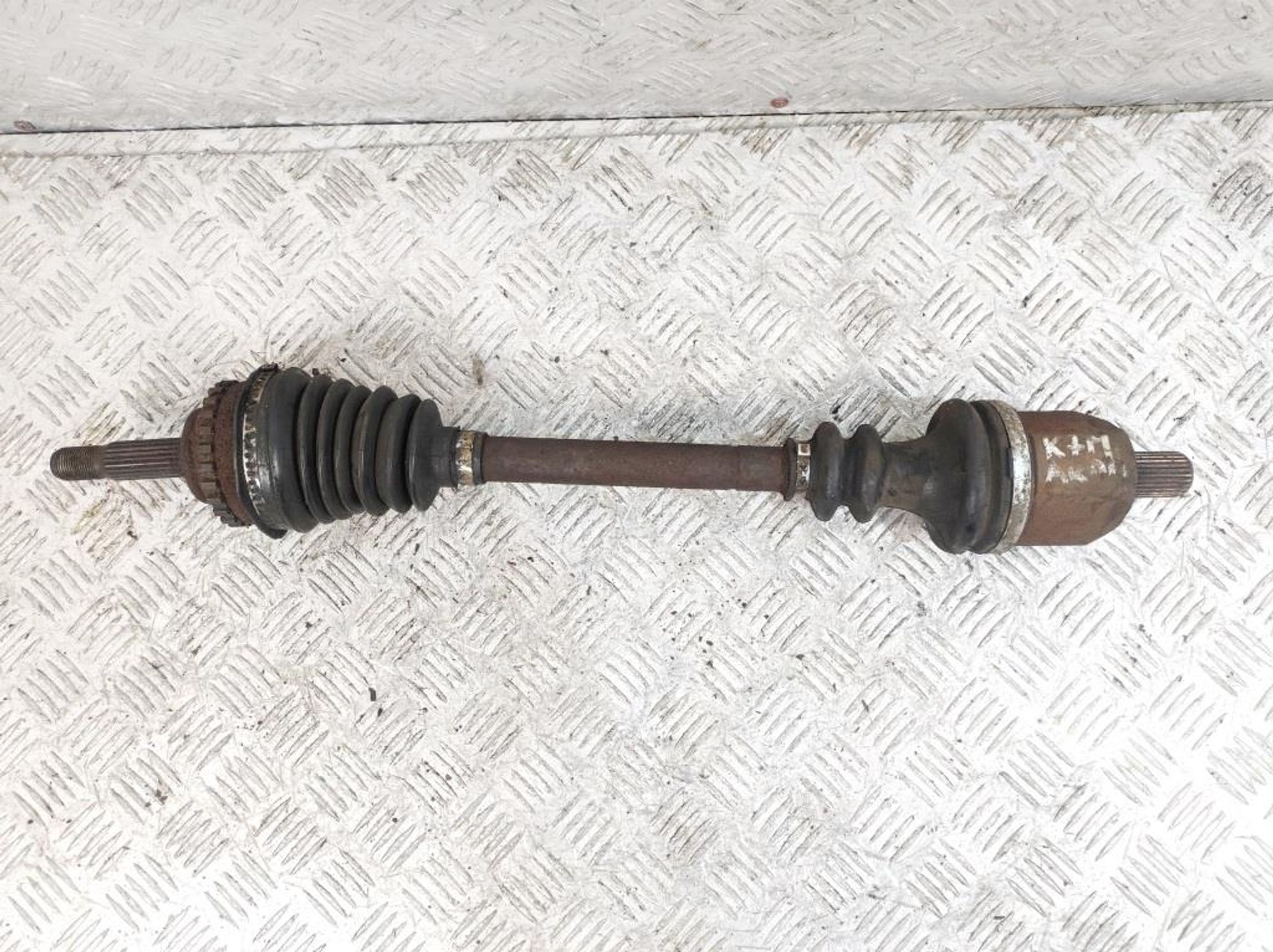 Полуось передняя левая Renault Clio 1.6 K7M АКПП - АвтоСклад31.рф - авторазборка контрактные б/у запчасти в г. Белгород Полуось передняя левая Renault Clio 1.6 K7M АКПП - АвтоСклад31.рф - авторазборка контрактные б/у запчасти в г. Белгород