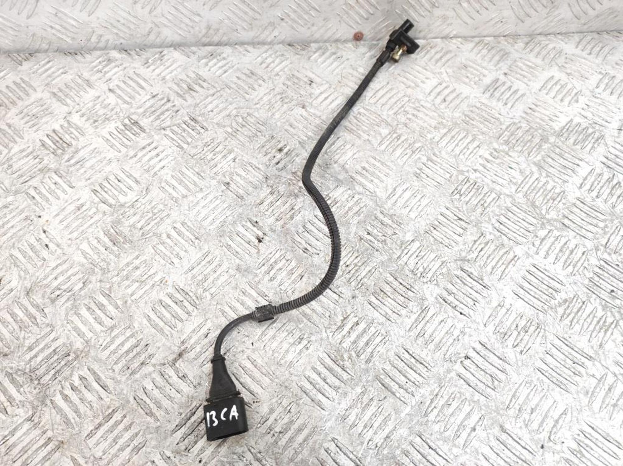 Датчик положения коленвала VW Golf 4 1,4 BCA Бензин - АвтоСклад31.рф - авторазборка контрактные б/у запчасти в г. Белгород Датчик положения коленвала VW Golf 4 1,4 BCA Бензин - АвтоСклад31.рф - авторазборка контрактные б/у запчасти в г. Белгород