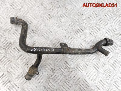 Трубка системы охлаждения VW Passat B5 1,6 Бензин 06B121065D - АвтоСклад31.рф - авторазборка контрактные б/у запчасти в г. Белгород