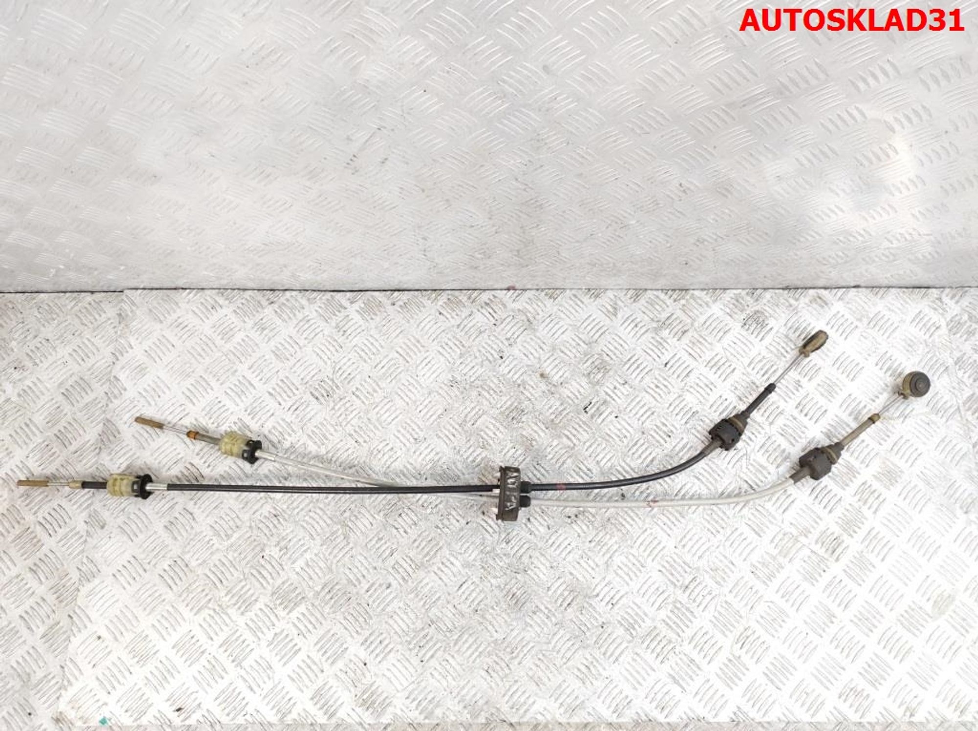 Трос МКПП Opel Zafira B 55351949 - АвтоСклад31.рф - авторазборка контрактные б/у запчасти в г. Белгород Трос МКПП Opel Zafira B 55351949 - АвтоСклад31.рф - авторазборка контрактные б/у запчасти в г. Белгород