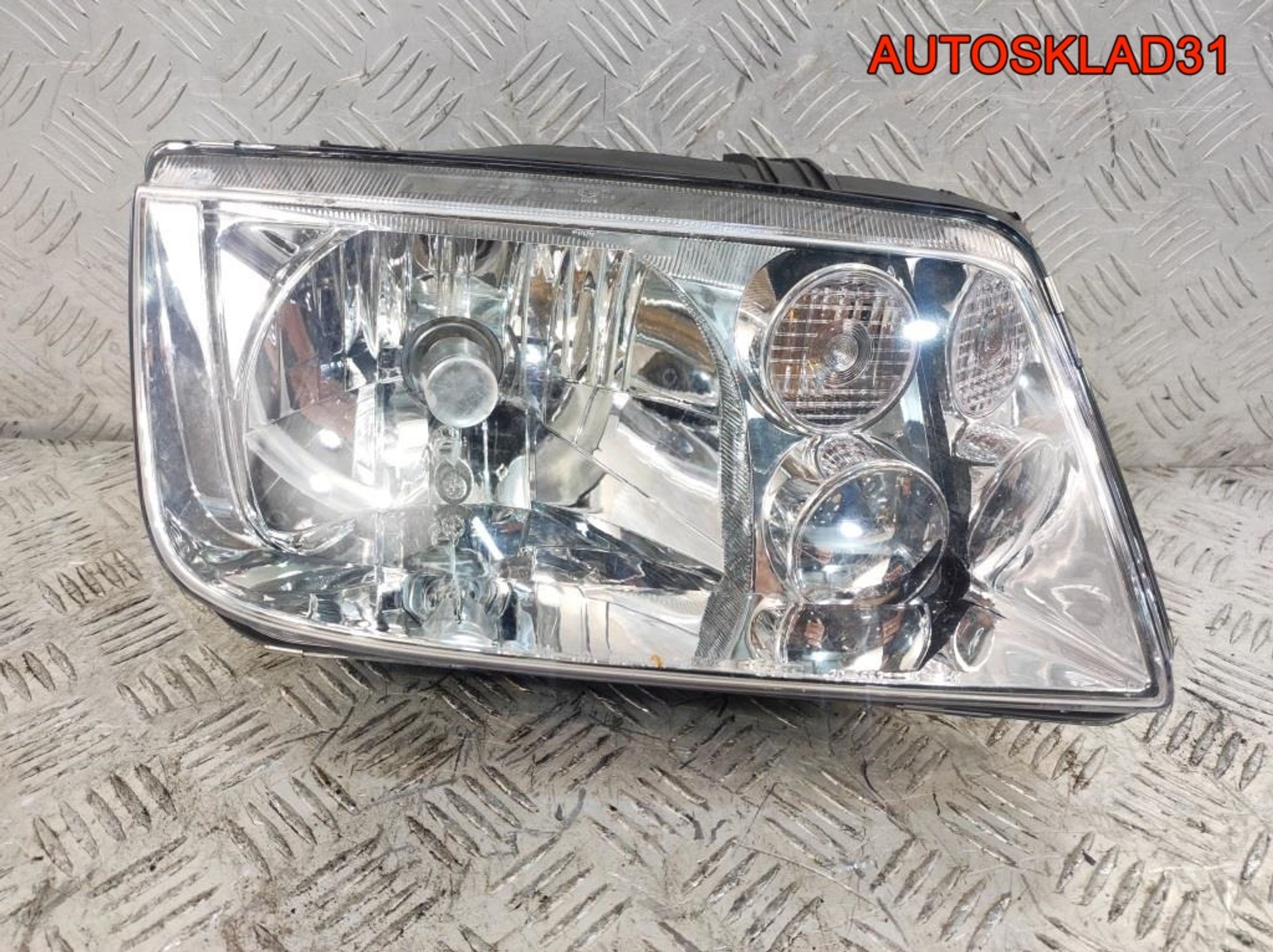 Фара правая Taiwan Volkswagen Bora 205653B - АвтоСклад31.рф - авторазборка контрактные б/у запчасти в г. Белгород Фара правая Taiwan Volkswagen Bora 205653B - АвтоСклад31.рф - авторазборка контрактные б/у запчасти в г. Белгород