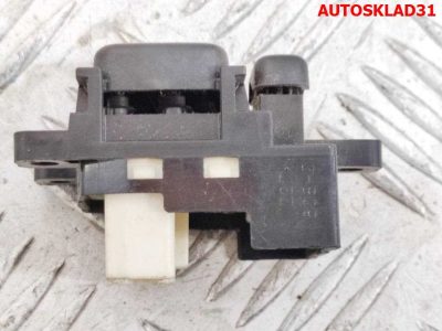 Переключатель регулировки зеркала Mazda 6 GG GJ6A66600 - АвтоСклад31.рф - авторазборка контрактные б/у запчасти в г. Белгород