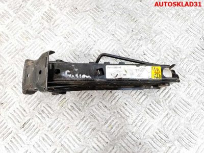 Домкрат Ford Fusion 2N1117080AB - АвтоСклад31.рф - авторазборка контрактные б/у запчасти в г. Белгород