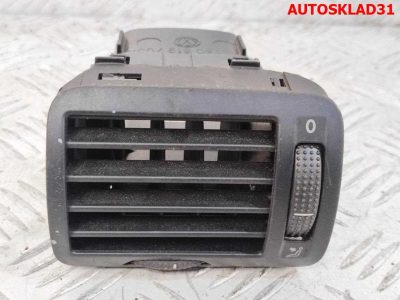 Дефлектор воздушный левый VW Passat B5+ 3B0819703D - АвтоСклад31.рф - авторазборка контрактные б/у запчасти в г. Белгород