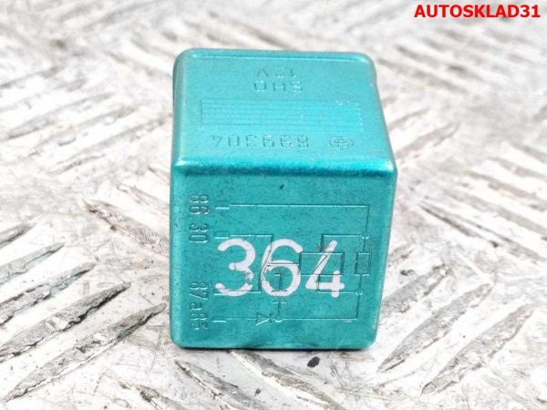 Решетка радиатора Ford Focus 1 98AB8200CG - АвтоСклад31.рф - авторазборка контрактные б/у запчасти в г. Белгород