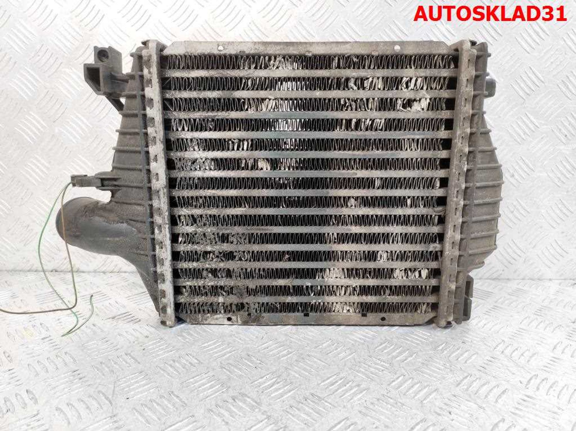 Интеркулер Mercedes Vito W638 2,2 Дизель 6385012901 - АвтоСклад31.рф - авторазборка контрактные б/у запчасти в г. Белгород Интеркулер Mercedes Vito W638 2,2 Дизель 6385012901 - АвтоСклад31.рф - авторазборка контрактные б/у запчасти в г. Белгород