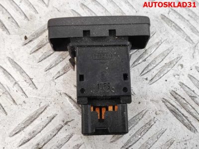 Кнопка аварийной сигнализации Nissan Primera P11 252902F020 - АвтоСклад31.рф - авторазборка контрактные б/у запчасти в г. Белгород