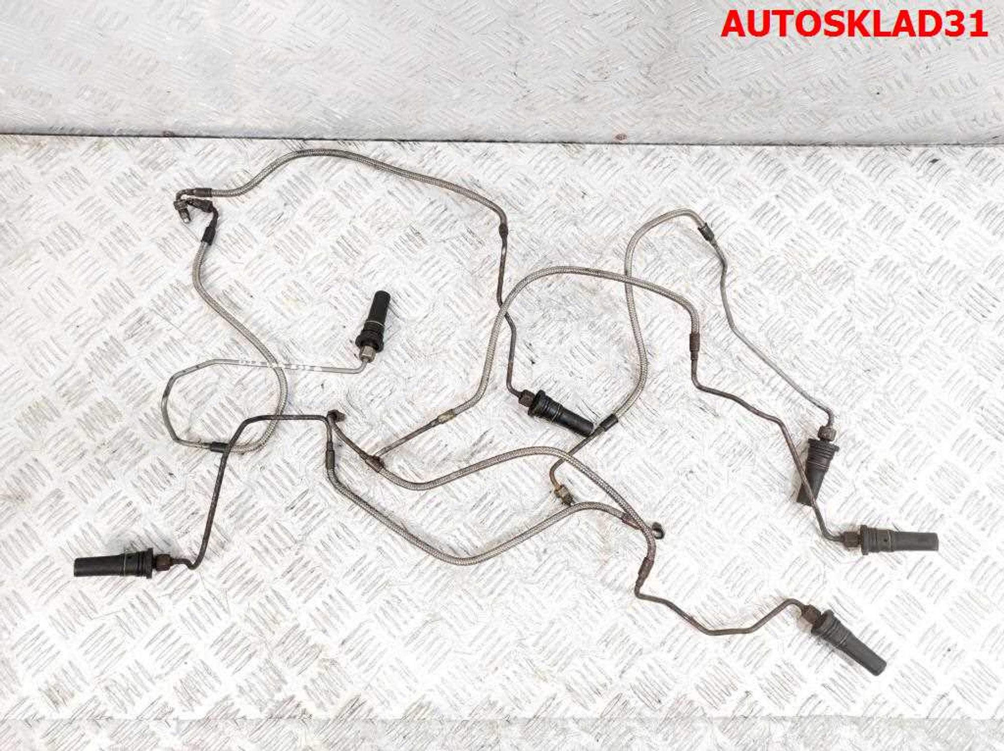 Форсунка топливная Audi 100 C4 2,3 AAR Бензин 035133551C Цена за комплект с трубками - АвтоСклад31.рф - авторазборка контрактные б/у запчасти в г. Белгород Форсунка топливная Audi 100 C4 2,3 AAR Бензин 035133551C Цена за комплект с трубками - АвтоСклад31.рф - авторазборка контрактные б/у запчасти в г. Белгород