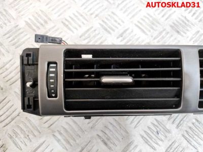 Дефлектор воздушный центральный Audi A6 C5 4B1820951 - АвтоСклад31.рф - авторазборка контрактные б/у запчасти в г. Белгород