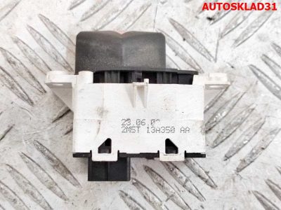 Кнопка аварийной сигнализации Ford Focus 1 2M5T13A350AA - АвтоСклад31.рф - авторазборка контрактные б/у запчасти в г. Белгород