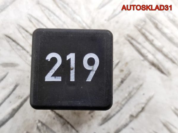 Корпус термостата Audi A3 8L 1.6 BFQ 06A121111 - АвтоСклад31.рф - авторазборка контрактные б/у запчасти в г. Белгород