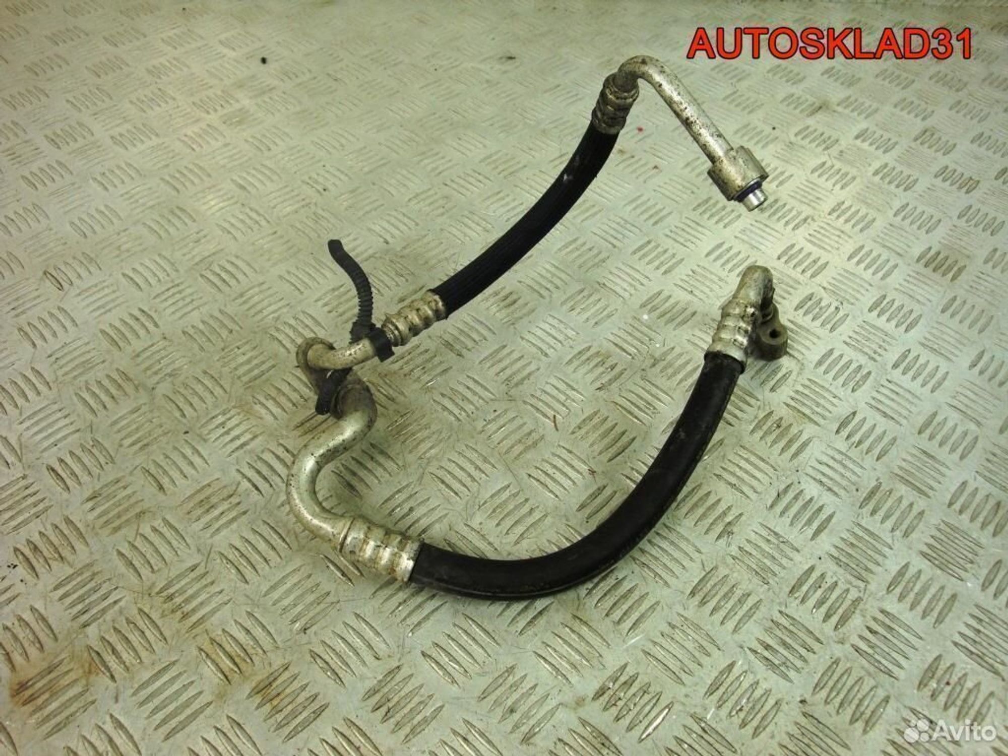 Трубка кондиционера Opel Astra H 1,8 XER 1850884 - АвтоСклад31.рф - авторазборка контрактные б/у запчасти в г. Белгород Трубка кондиционера Opel Astra H 1,8 XER 1850884 - АвтоСклад31.рф - авторазборка контрактные б/у запчасти в г. Белгород