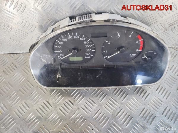 Фонарь задний правый Toyota Corolla E12 Рестайлинг - АвтоСклад31.рф - авторазборка контрактные б/у запчасти в г. Белгород