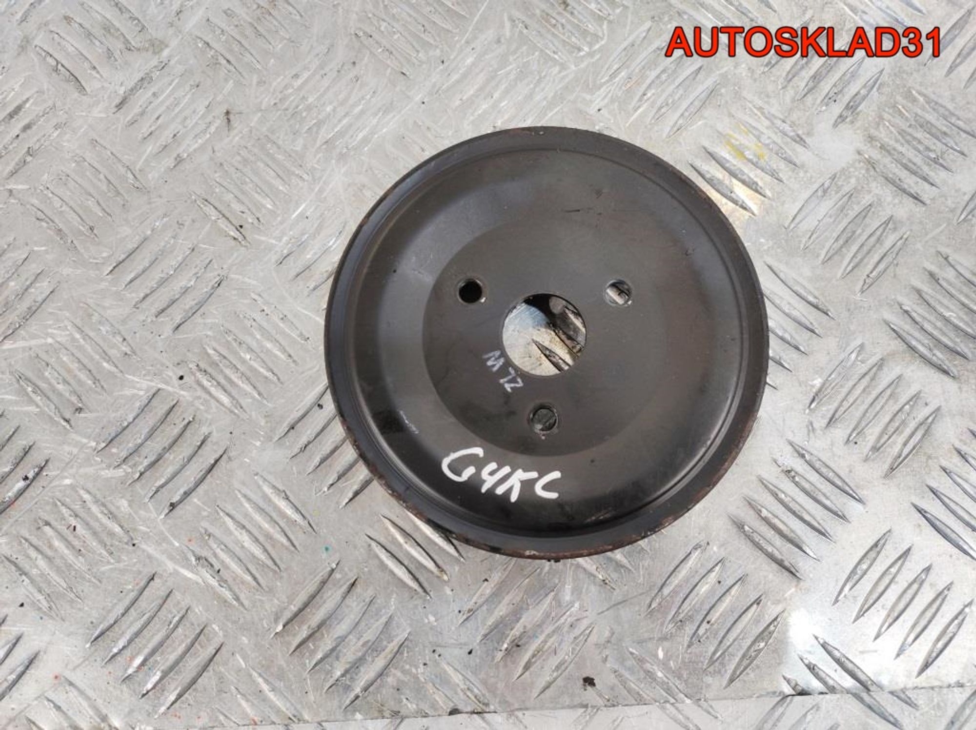 Шкив водяного насоса Hyundai Sonata 5 2,4 G4KC - АвтоСклад31.рф - авторазборка контрактные б/у запчасти в г. Белгород Шкив водяного насоса Hyundai Sonata 5 2,4 G4KC - АвтоСклад31.рф - авторазборка контрактные б/у запчасти в г. Белгород