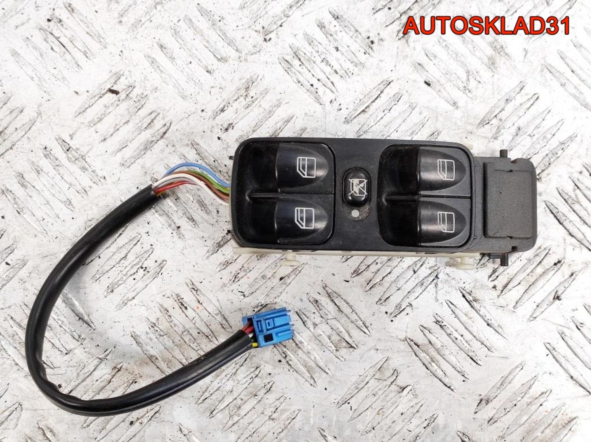Блок стеклоподъёмников Mercedes W203 A2038210479 - АвтоСклад31.рф - авторазборка контрактные б/у запчасти в г. Белгород Блок стеклоподъёмников Mercedes W203 A2038210479 - АвтоСклад31.рф - авторазборка контрактные б/у запчасти в г. Белгород