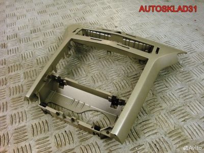 Рамка магнитолы Opel Astra H 331985437 - АвтоСклад31.рф - авторазборка контрактные б/у запчасти в г. Белгород