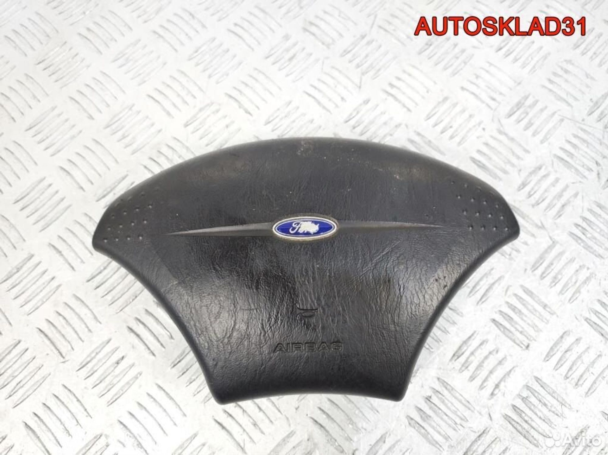 Подушка безопасности в руль Ford Focus 1 1087768 - АвтоСклад31.рф - авторазборка контрактные б/у запчасти в г. Белгород Подушка безопасности в руль Ford Focus 1 1087768 - АвтоСклад31.рф - авторазборка контрактные б/у запчасти в г. Белгород
