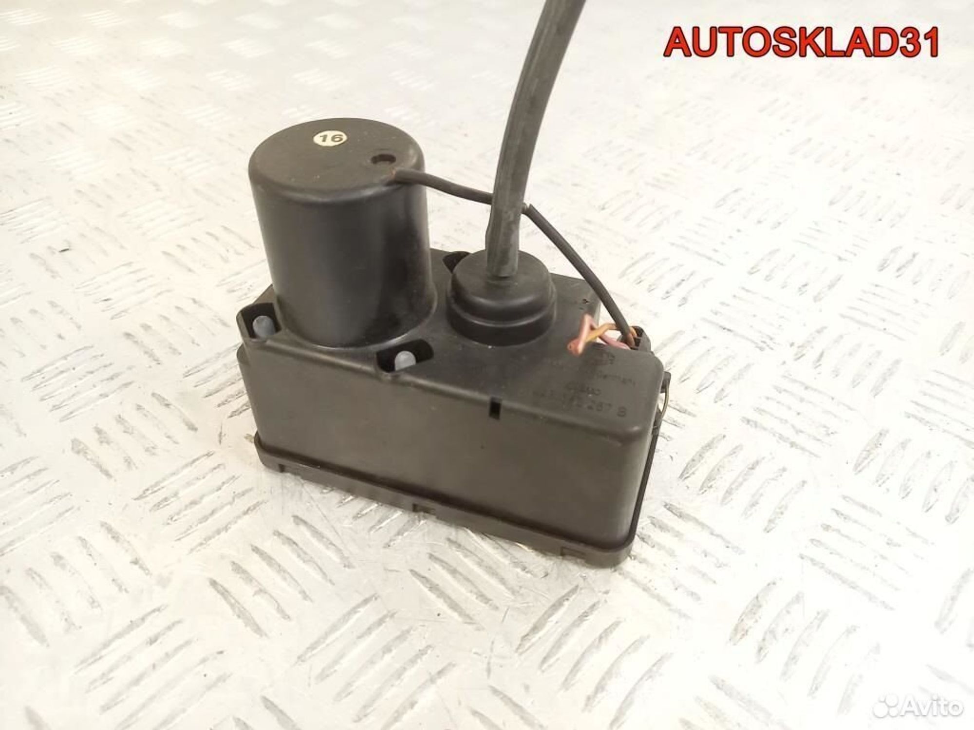 Вакуум центрального замка Audi 100 C4 443862257B - АвтоСклад31.рф - авторазборка контрактные б/у запчасти в г. Белгород Вакуум центрального замка Audi 100 C4 443862257B - АвтоСклад31.рф - авторазборка контрактные б/у запчасти в г. Белгород