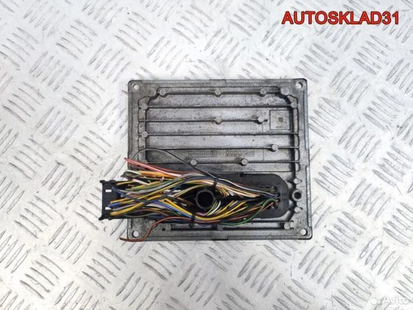 Фонарь задний правый Mazda 323 P BA Хетчбэк - АвтоСклад31.рф - авторазборка контрактные б/у запчасти в г. Белгород