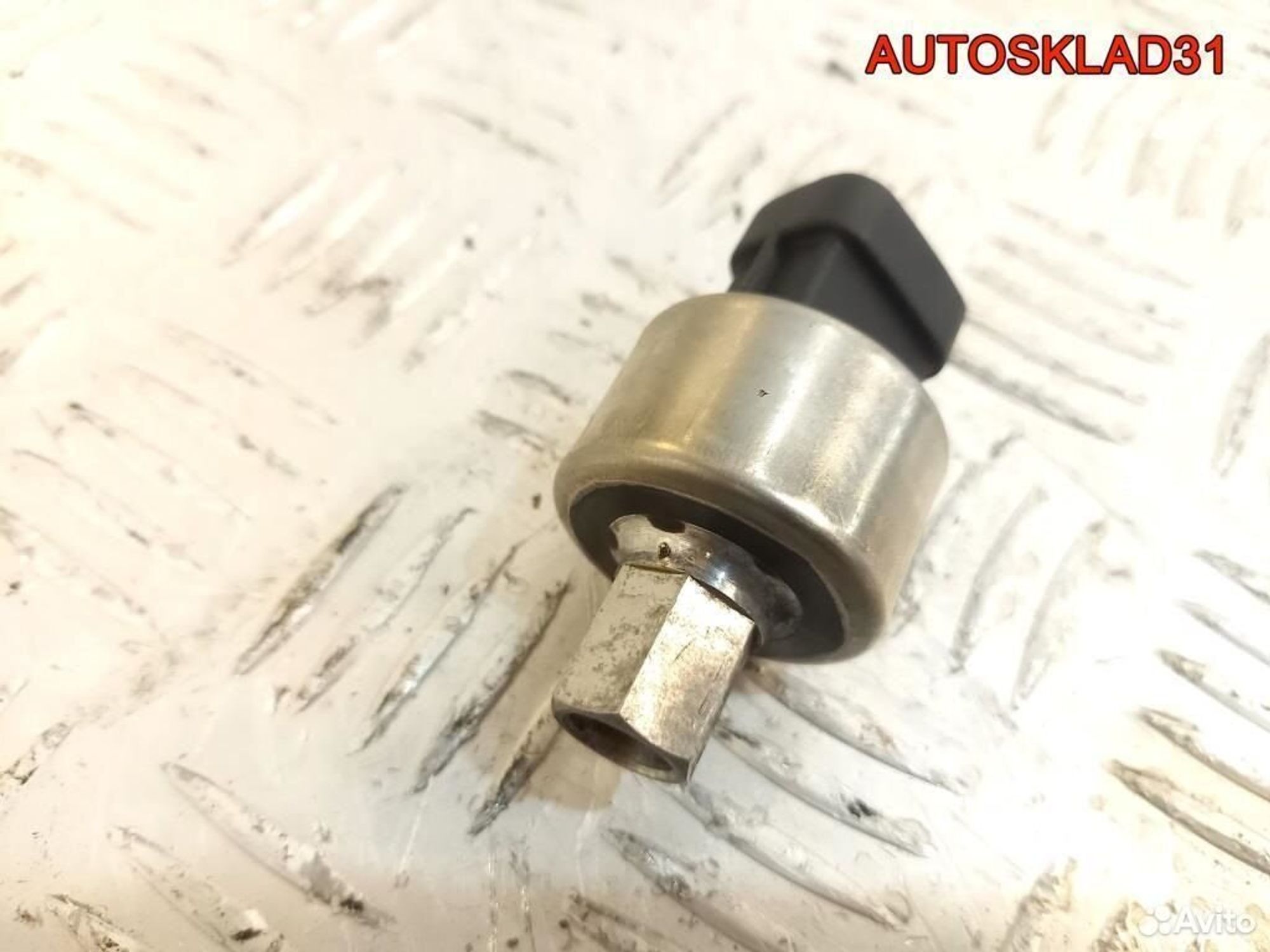 Датчик кондиционера Opel Vectra B 90506752 - АвтоСклад31.рф - авторазборка контрактные б/у запчасти в г. Белгород Датчик кондиционера Opel Vectra B 90506752 - АвтоСклад31.рф - авторазборка контрактные б/у запчасти в г. Белгород