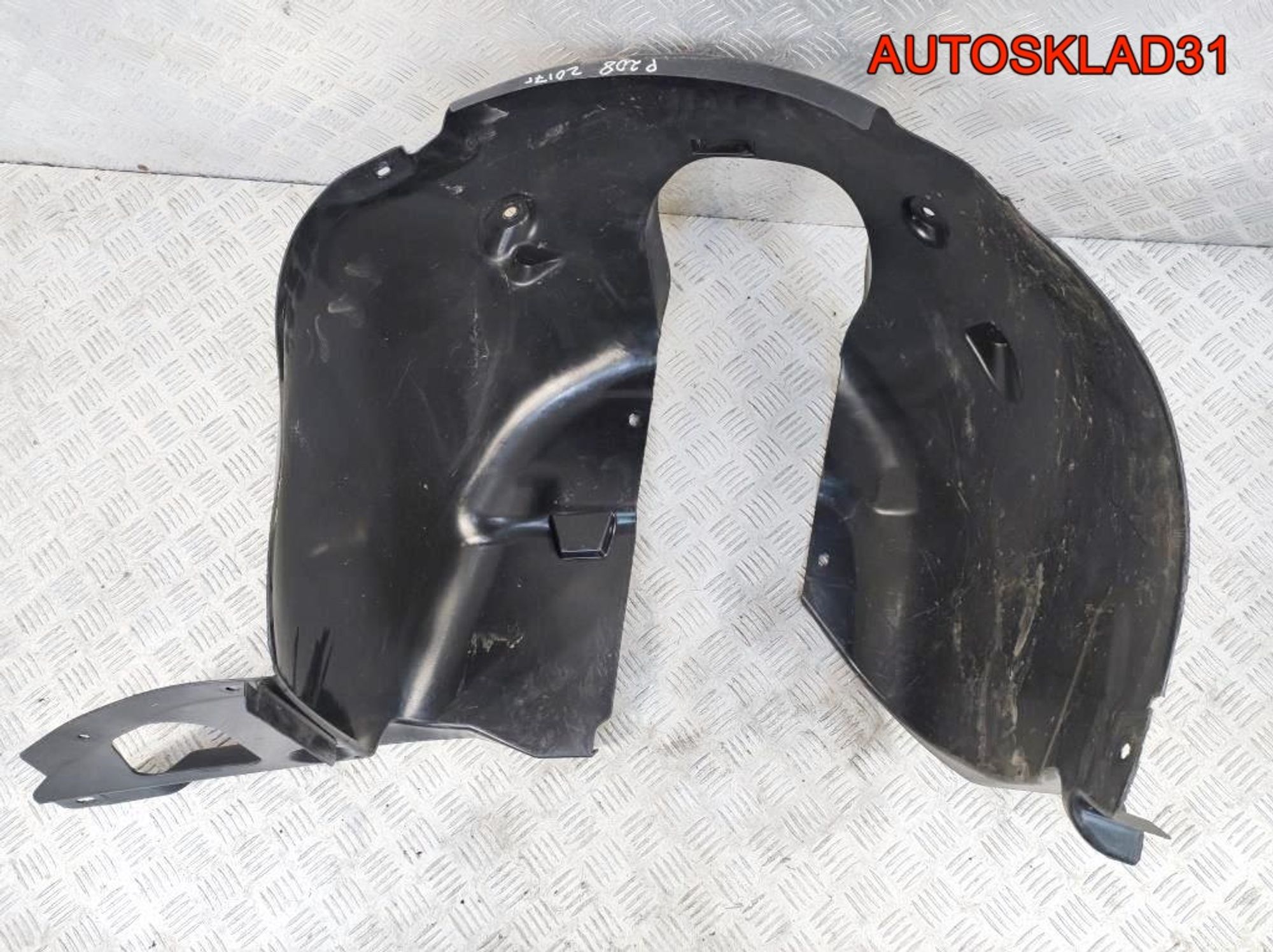 Локер передний левый Peugeot 208 9673768880 - АвтоСклад31.рф - авторазборка контрактные б/у запчасти в г. Белгород Локер передний левый Peugeot 208 9673768880 - АвтоСклад31.рф - авторазборка контрактные б/у запчасти в г. Белгород