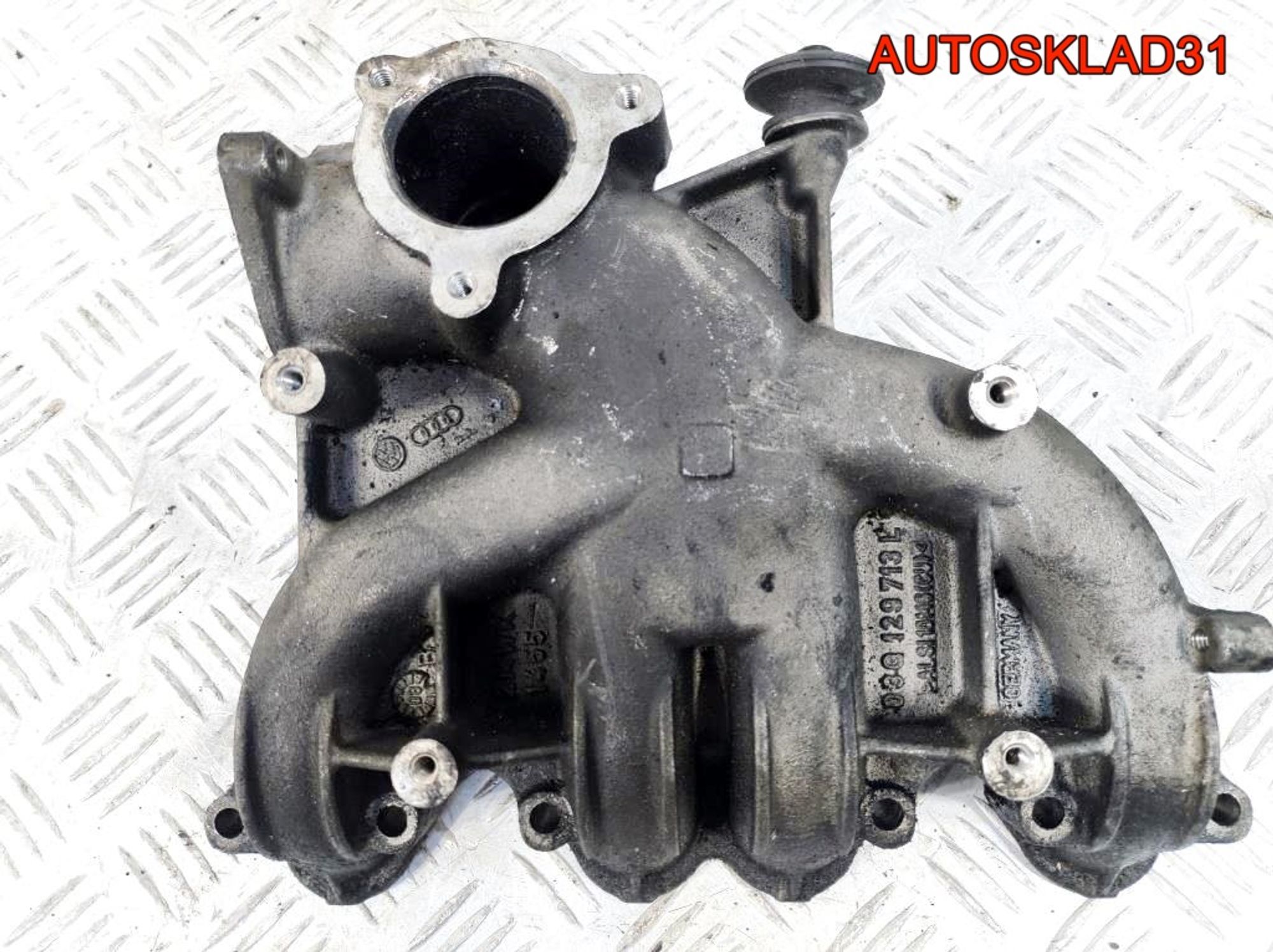 Коллектор впускной VW Sharan 2.0 BRT 03G129713L - АвтоСклад31.рф - авторазборка контрактные б/у запчасти в г. Белгород Коллектор впускной VW Sharan 2.0 BRT 03G129713L - АвтоСклад31.рф - авторазборка контрактные б/у запчасти в г. Белгород