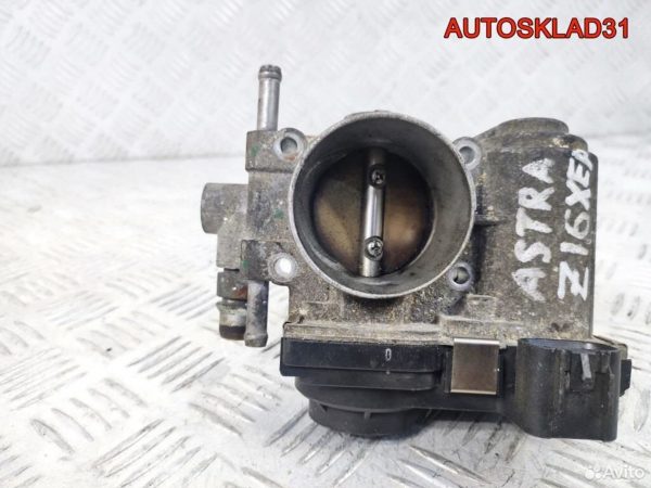 Решетка стеклоочистителя Audi A4 B6 8E1819447A - АвтоСклад31.рф - авторазборка контрактные б/у запчасти в г. Белгород