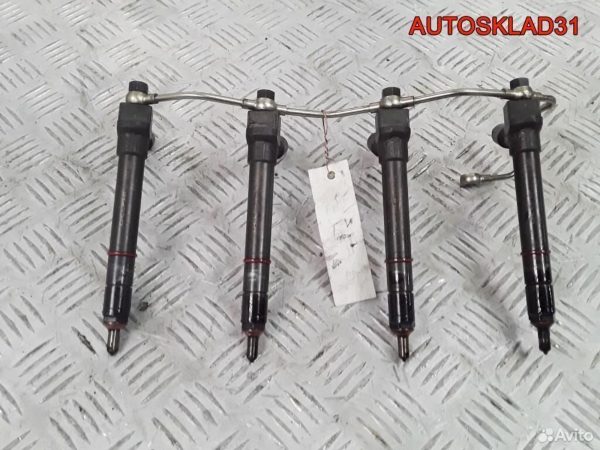 Наполнитель переднего бампера VW Touran 1T0807248F - АвтоСклад31.рф - авторазборка контрактные б/у запчасти в г. Белгород