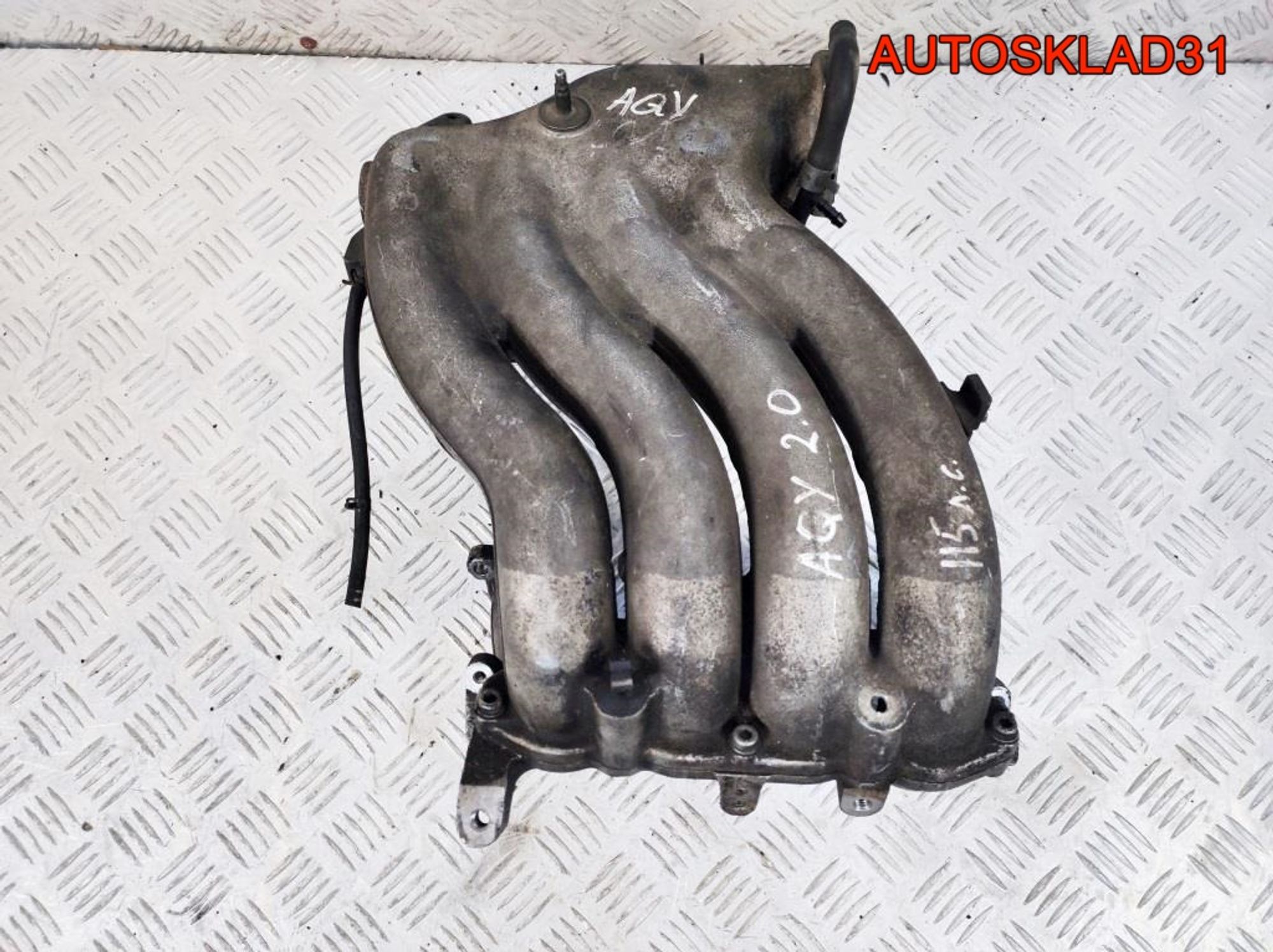 Коллектор впускной VW Golf 4 2.0 AQY 06A133223N - АвтоСклад31.рф - авторазборка контрактные б/у запчасти в г. Белгород Коллектор впускной VW Golf 4 2.0 AQY 06A133223N - АвтоСклад31.рф - авторазборка контрактные б/у запчасти в г. Белгород