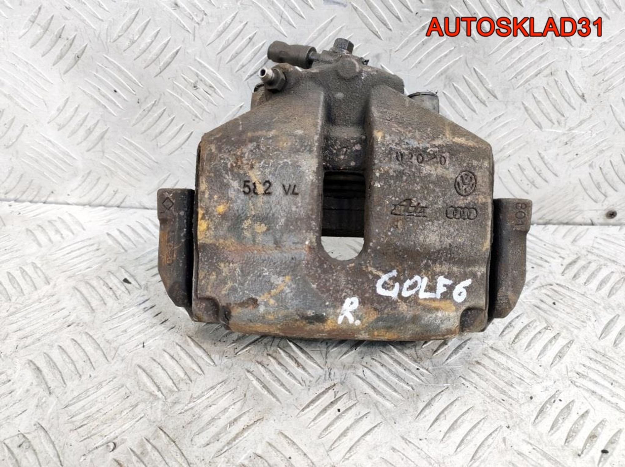 Суппорт тормозной передний правый VW Golf 6 1K0615124E - АвтоСклад31.рф - авторазборка контрактные б/у запчасти в г. Белгород Суппорт тормозной передний правый VW Golf 6 1K0615124E - АвтоСклад31.рф - авторазборка контрактные б/у запчасти в г. Белгород