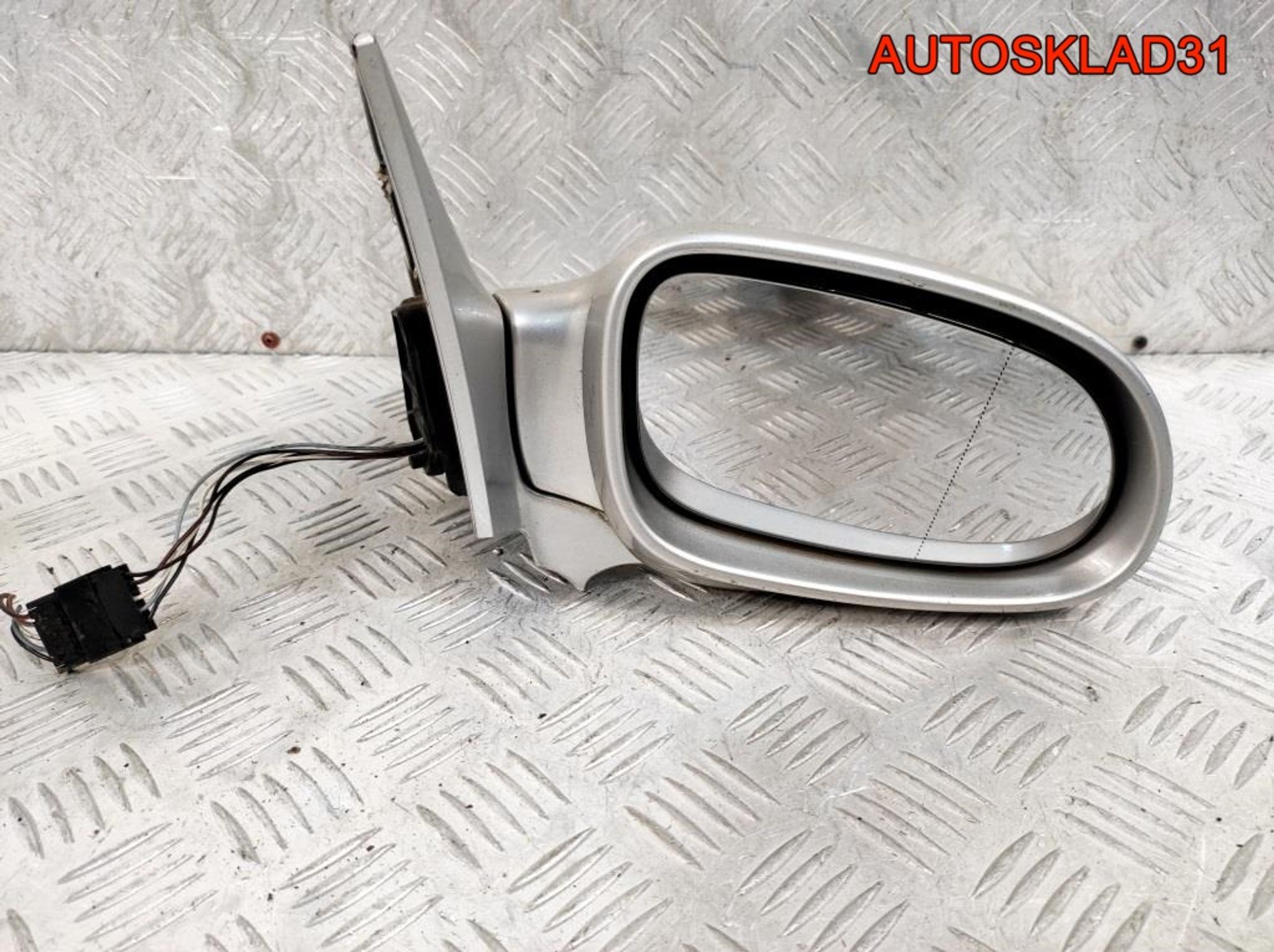 Зеркало правое 5 контактов Mercedes C208 CLK A2088100276 - АвтоСклад31.рф - авторазборка контрактные б/у запчасти в г. Белгород Зеркало правое 5 контактов Mercedes C208 CLK A2088100276 - АвтоСклад31.рф - авторазборка контрактные б/у запчасти в г. Белгород