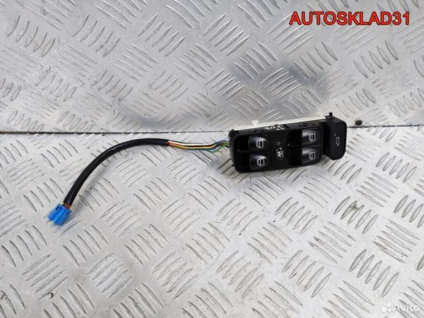Блок предохранителей Subaru Forester 82241SC020 - АвтоСклад31.рф - авторазборка контрактные б/у запчасти в г. Белгород