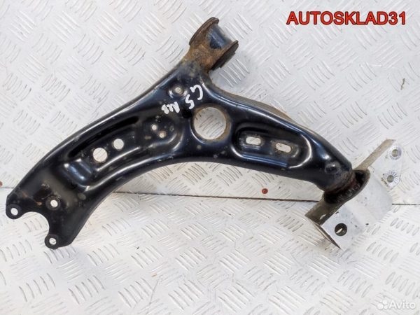 Кронштейн генератора Renault Megane 2 8200100148 - АвтоСклад31.рф - авторазборка контрактные б/у запчасти в г. Белгород
