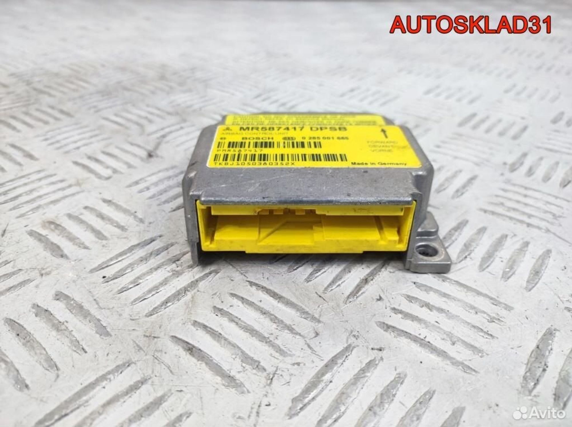 Блок управления AIR BAG Mitsubishi Colt MR587417 - АвтоСклад31.рф - авторазборка контрактные б/у запчасти в г. Белгород Блок управления AIR BAG Mitsubishi Colt MR587417 - АвтоСклад31.рф - авторазборка контрактные б/у запчасти в г. Белгород