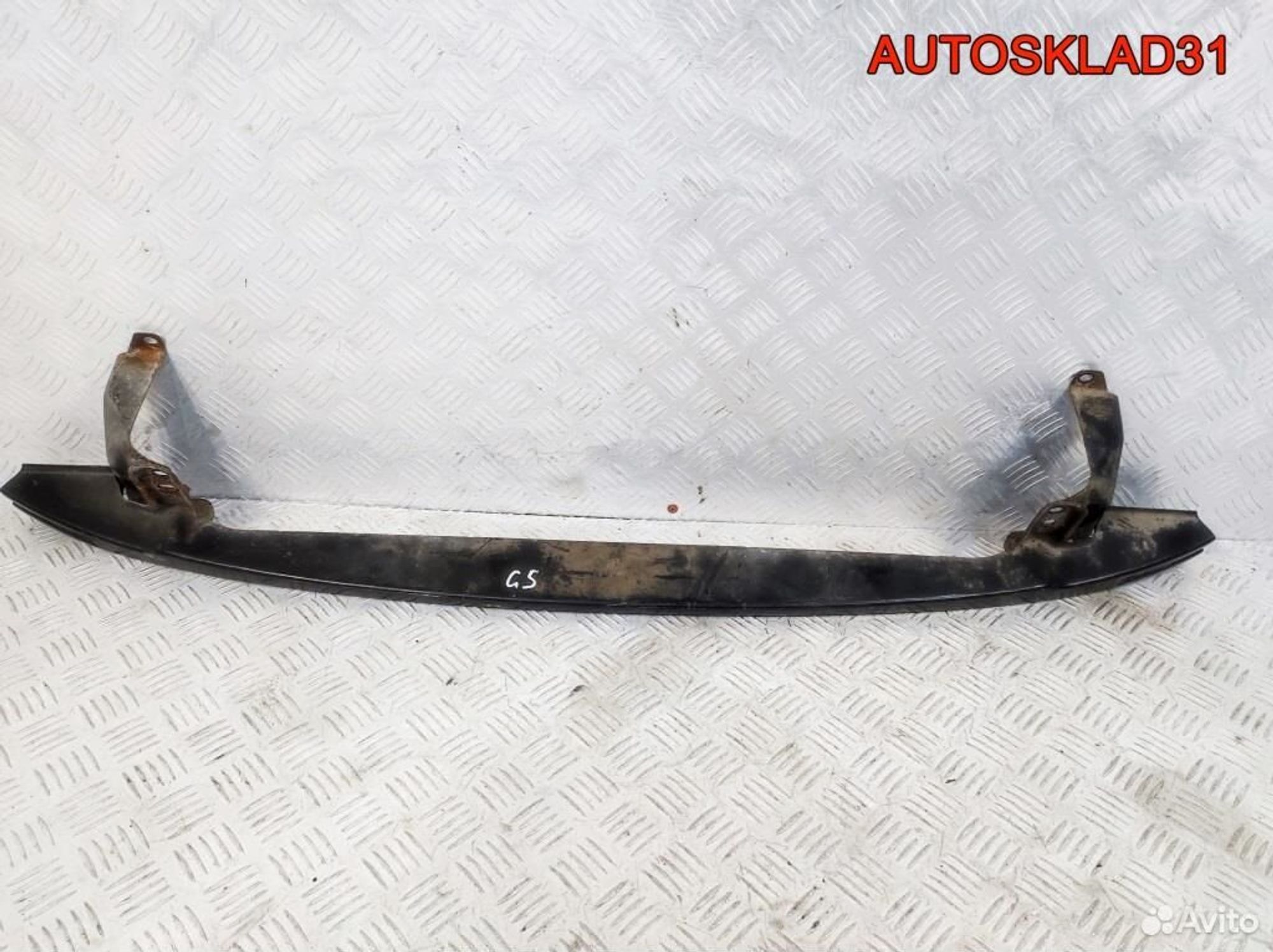 Кронштейн переднего бампера VW Golf 5 1K0807093A - АвтоСклад31.рф - авторазборка контрактные б/у запчасти в г. Белгород Кронштейн переднего бампера VW Golf 5 1K0807093A - АвтоСклад31.рф - авторазборка контрактные б/у запчасти в г. Белгород