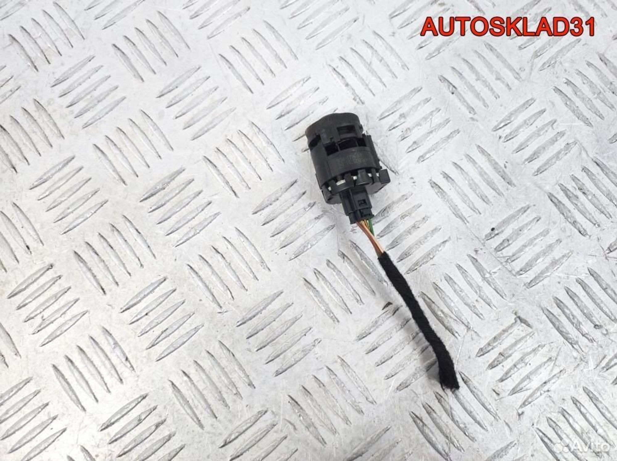 Датчик температуры воздуха Mercedes Benz W211 - АвтоСклад31.рф - авторазборка контрактные б/у запчасти в г. Белгород Датчик температуры воздуха Mercedes Benz W211 - АвтоСклад31.рф - авторазборка контрактные б/у запчасти в г. Белгород