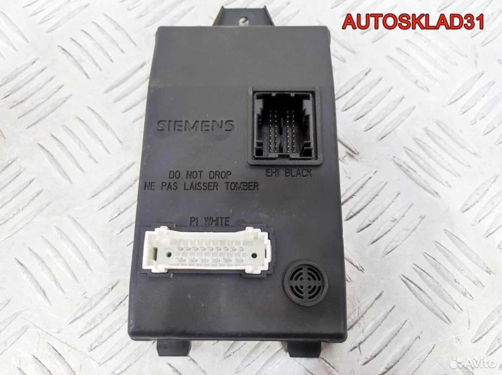 Блок комфорта Renault Sandero 8200260245A - АвтоСклад31.рф - авторазборка контрактные б/у запчасти в г. Белгород Блок комфорта Renault Sandero 8200260245A - АвтоСклад31.рф - авторазборка контрактные б/у запчасти в г. Белгород