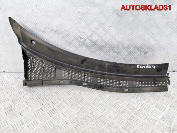 Решетка радиатора Opel Astra J 13300945 - АвтоСклад31.рф - авторазборка контрактные б/у запчасти в г. Белгород