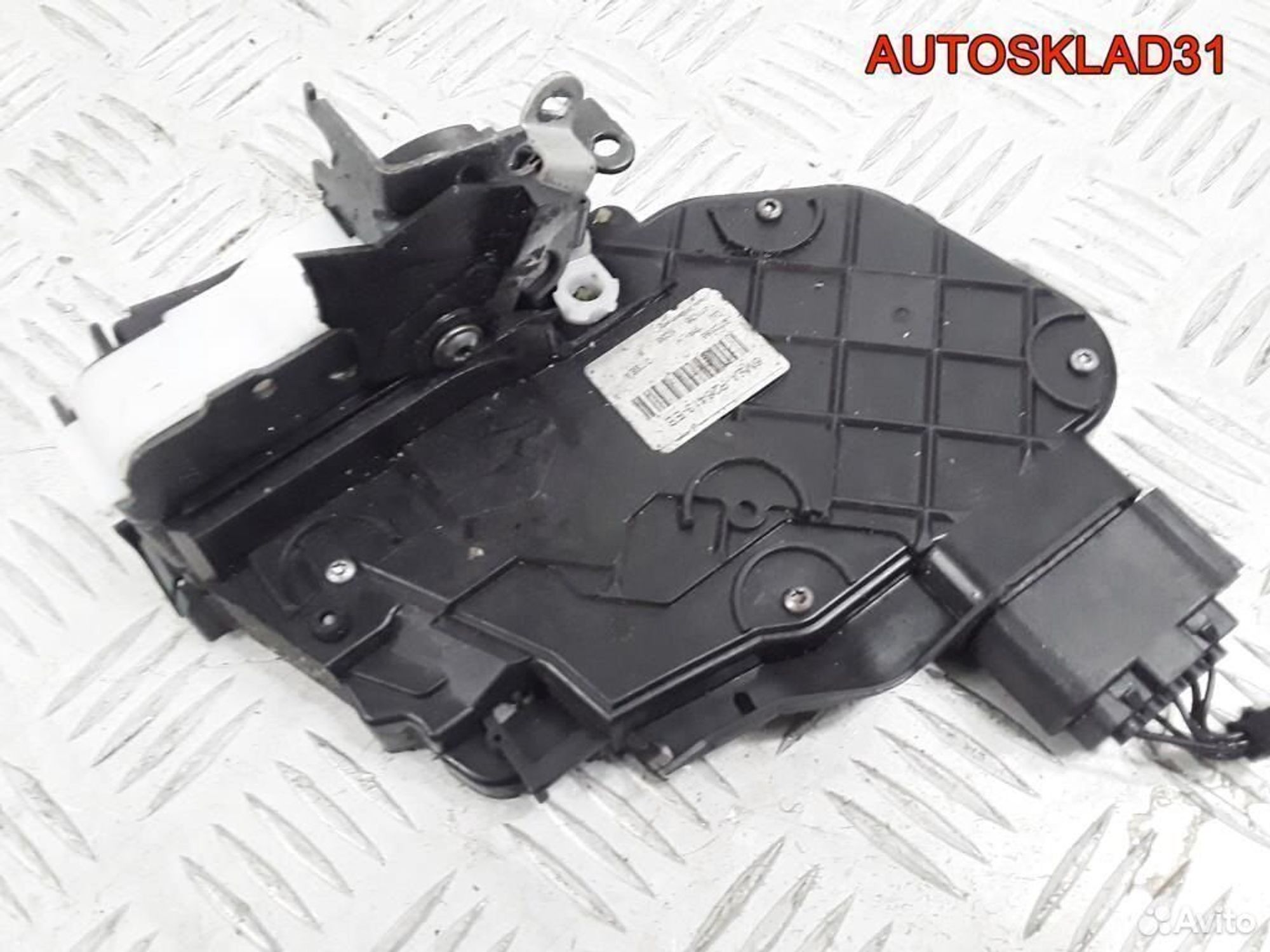 Замок двери задней левой Ford S-MAX 6m2ar26413eb - АвтоСклад31.рф - авторазборка контрактные б/у запчасти в г. Белгород Замок двери задней левой Ford S-MAX 6m2ar26413eb - АвтоСклад31.рф - авторазборка контрактные б/у запчасти в г. Белгород