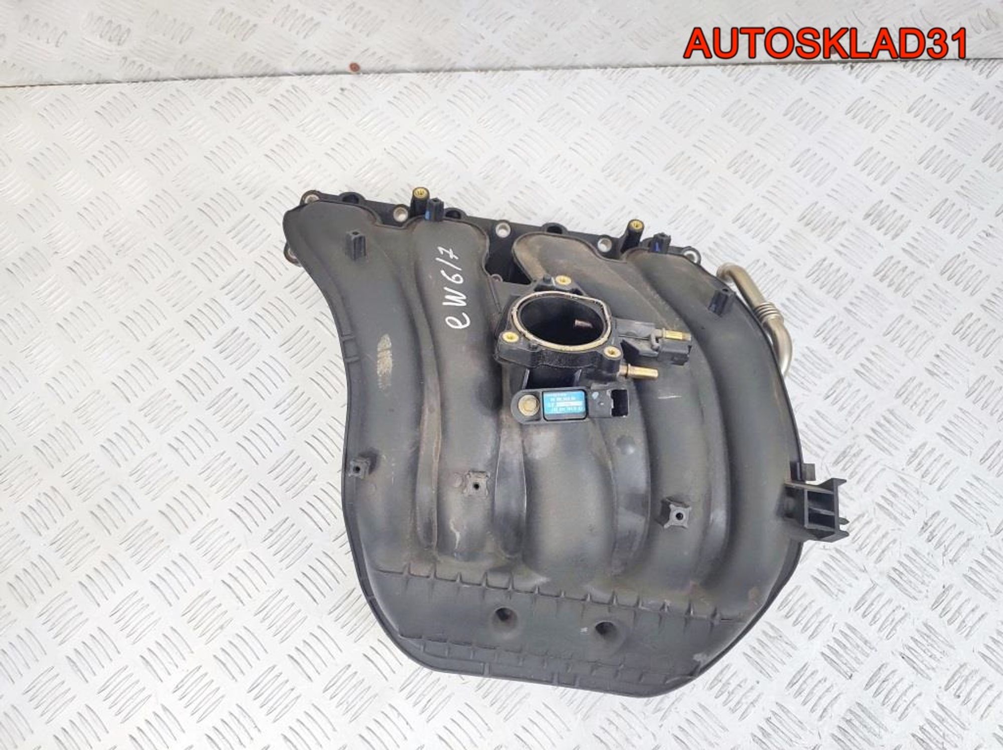 Коллектор впускной Citroen C5 1,8 EW6/7 - АвтоСклад31.рф - авторазборка контрактные б/у запчасти в г. Белгород Коллектор впускной Citroen C5 1,8 EW6/7 - АвтоСклад31.рф - авторазборка контрактные б/у запчасти в г. Белгород