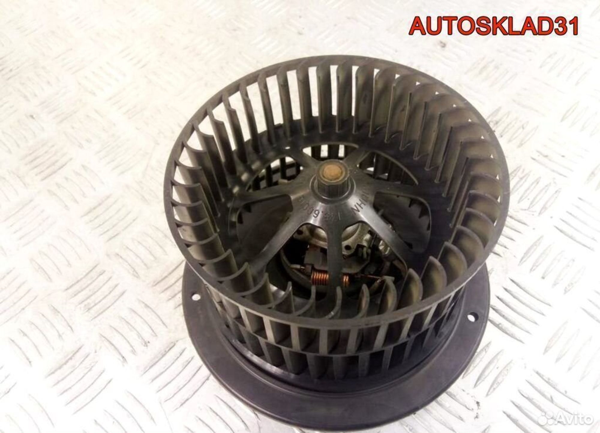 Моторчик печки дополнительный VW Sharan 7M0819021 - АвтоСклад31.рф - авторазборка контрактные б/у запчасти в г. Белгород Моторчик печки дополнительный VW Sharan 7M0819021 - АвтоСклад31.рф - авторазборка контрактные б/у запчасти в г. Белгород