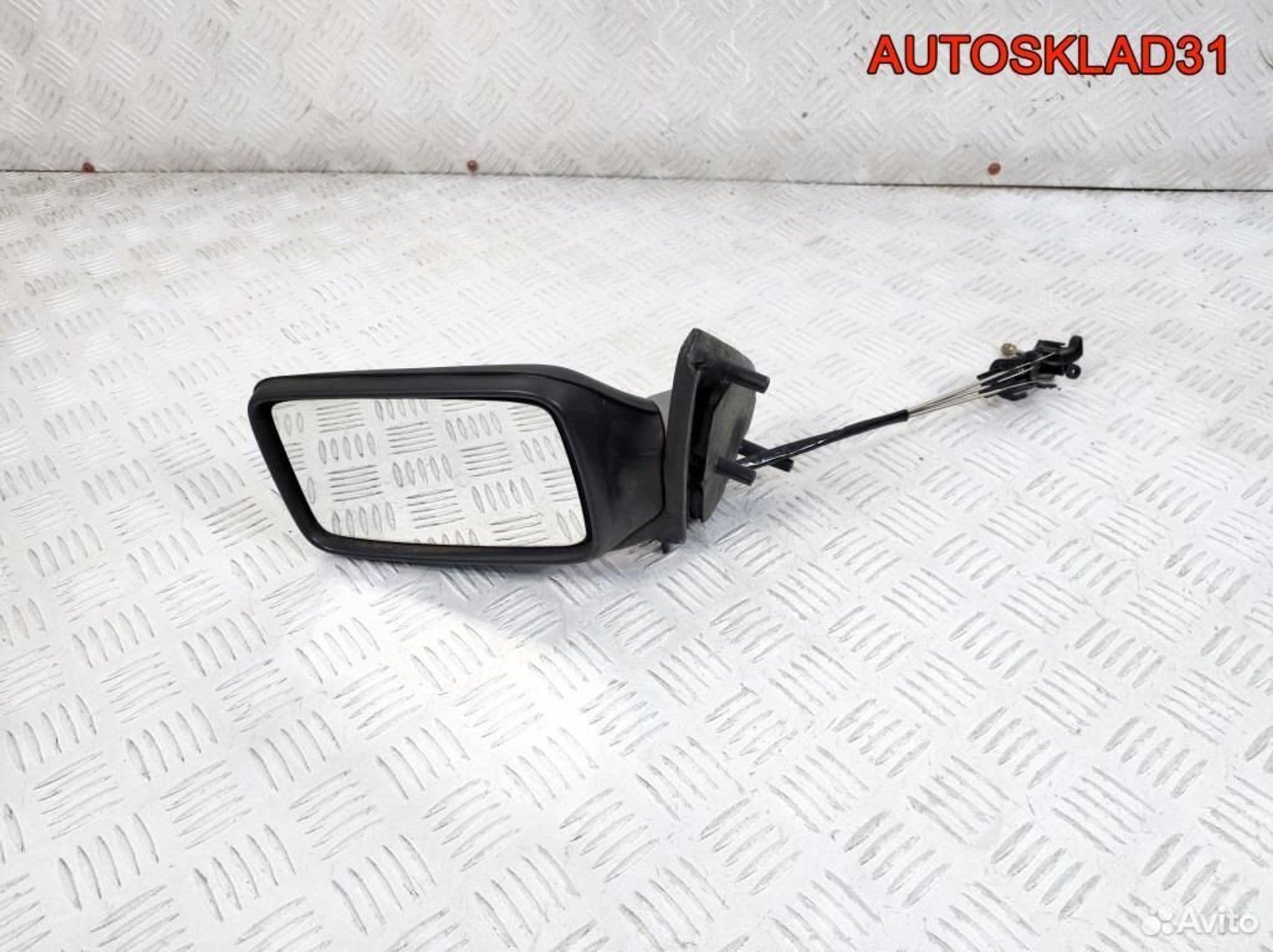 Зеркало левое механическое VW Golf 3 1H1857507 - АвтоСклад31.рф - авторазборка контрактные б/у запчасти в г. Белгород Зеркало левое механическое VW Golf 3 1H1857507 - АвтоСклад31.рф - авторазборка контрактные б/у запчасти в г. Белгород