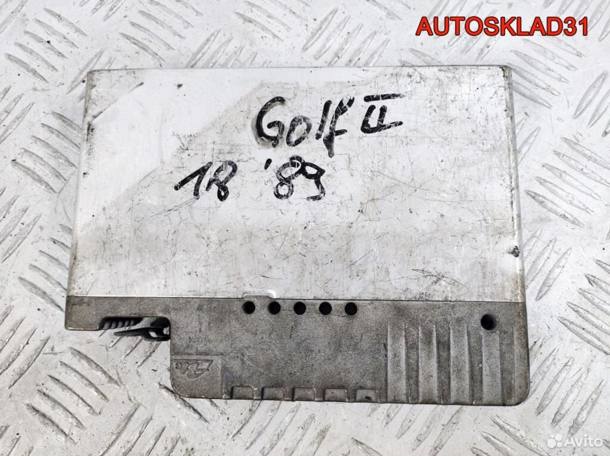 Блок ABS Volkswagen Golf 2 357907379 - АвтоСклад31.рф - авторазборка контрактные б/у запчасти в г. Белгород Блок ABS Volkswagen Golf 2 357907379 - АвтоСклад31.рф - авторазборка контрактные б/у запчасти в г. Белгород