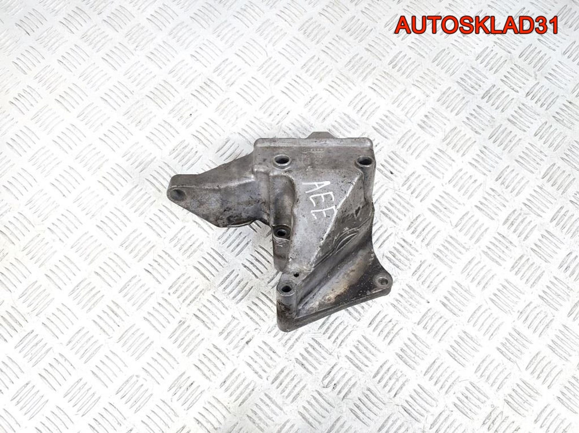 Кронштейн КПП Skoda Octavia A4 1,6 AEE 030199275A - АвтоСклад31.рф - авторазборка контрактные б/у запчасти в г. Белгород Кронштейн КПП Skoda Octavia A4 1,6 AEE 030199275A - АвтоСклад31.рф - авторазборка контрактные б/у запчасти в г. Белгород