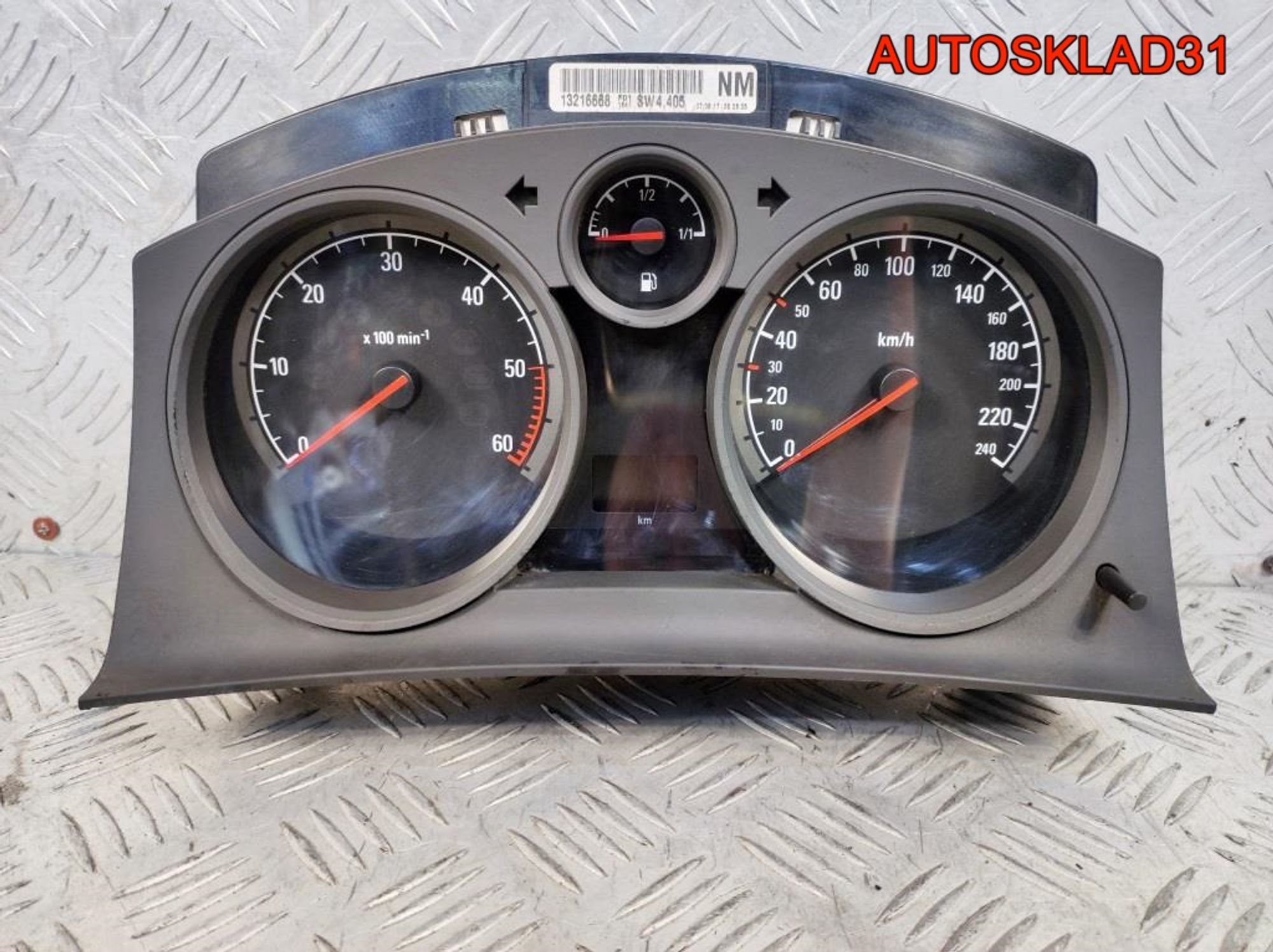 Панель приборов Opel Zafira B 13216668 Дизель - АвтоСклад31.рф - авторазборка контрактные б/у запчасти в г. Белгород Панель приборов Opel Zafira B 13216668 Дизель - АвтоСклад31.рф - авторазборка контрактные б/у запчасти в г. Белгород