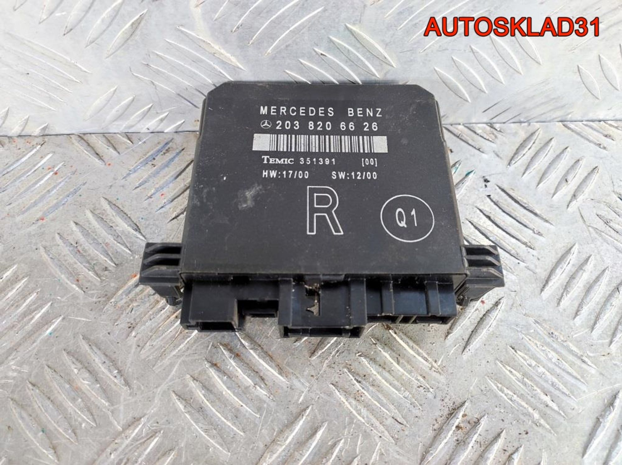 Блок комфорта з/п двери Mercedes W203 A2038206626 - АвтоСклад31.рф - авторазборка контрактные б/у запчасти в г. Белгород Блок комфорта з/п двери Mercedes W203 A2038206626 - АвтоСклад31.рф - авторазборка контрактные б/у запчасти в г. Белгород