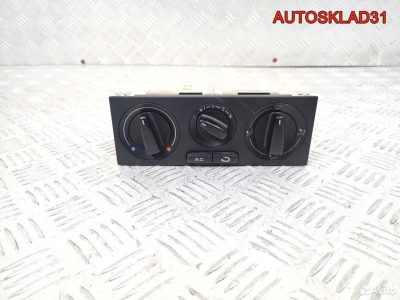 Блок управления отопителем VW Passat B5 1J0820045A - АвтоСклад31.рф - авторазборка контрактные б/у запчасти в г. Белгород