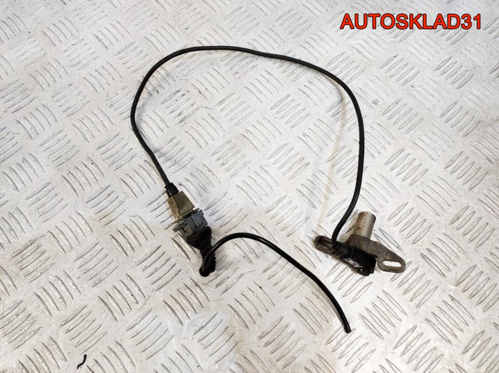 Датчик коленвала Audi 100 C4 2,5 AAT 034905381A - АвтоСклад31.рф - авторазборка контрактные б/у запчасти в г. Белгород Датчик коленвала Audi 100 C4 2,5 AAT 034905381A - АвтоСклад31.рф - авторазборка контрактные б/у запчасти в г. Белгород